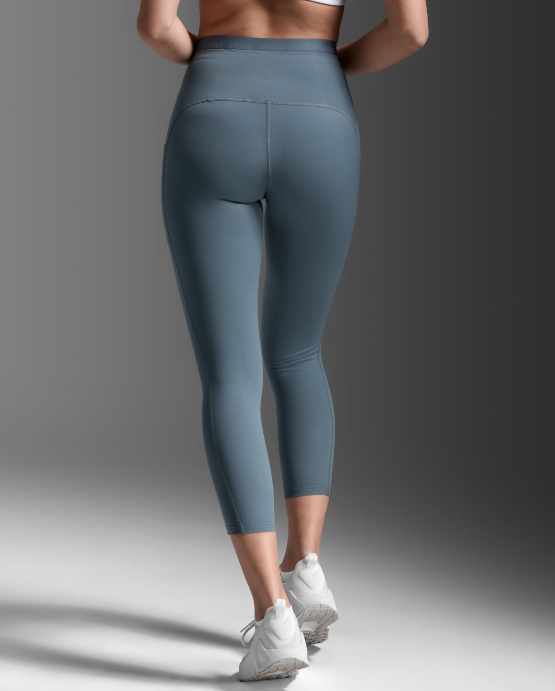 2xu-form-stash-hi-rise-compression-7-8-tights-con-tasche image 3