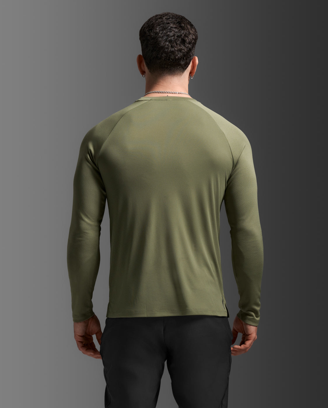 2xu-aero-long-sleeve-maglia-running-manica-lunga-verde image 3
