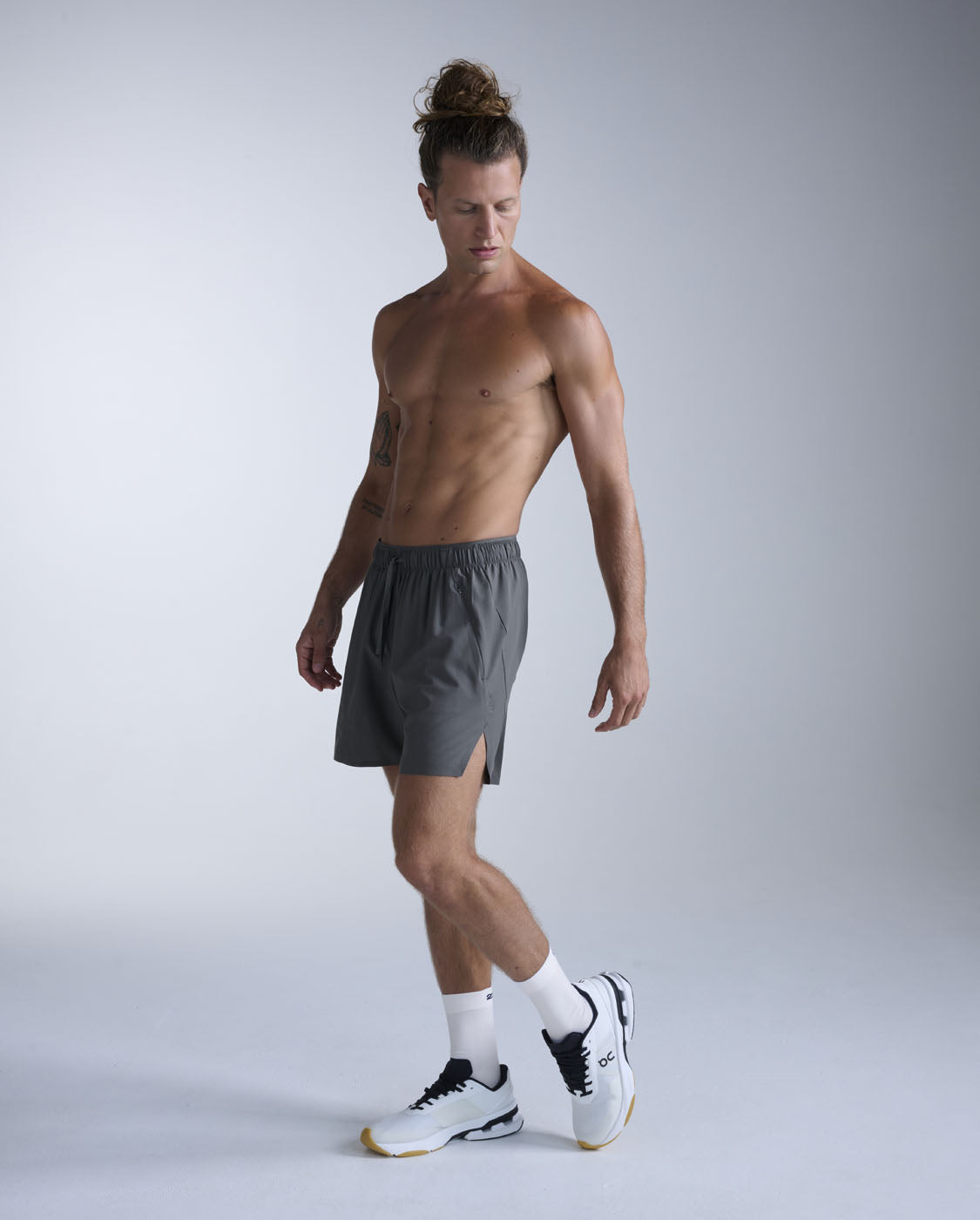 2xu-motion-5-inch-unlined-shorts-shorts-training-corto image 6