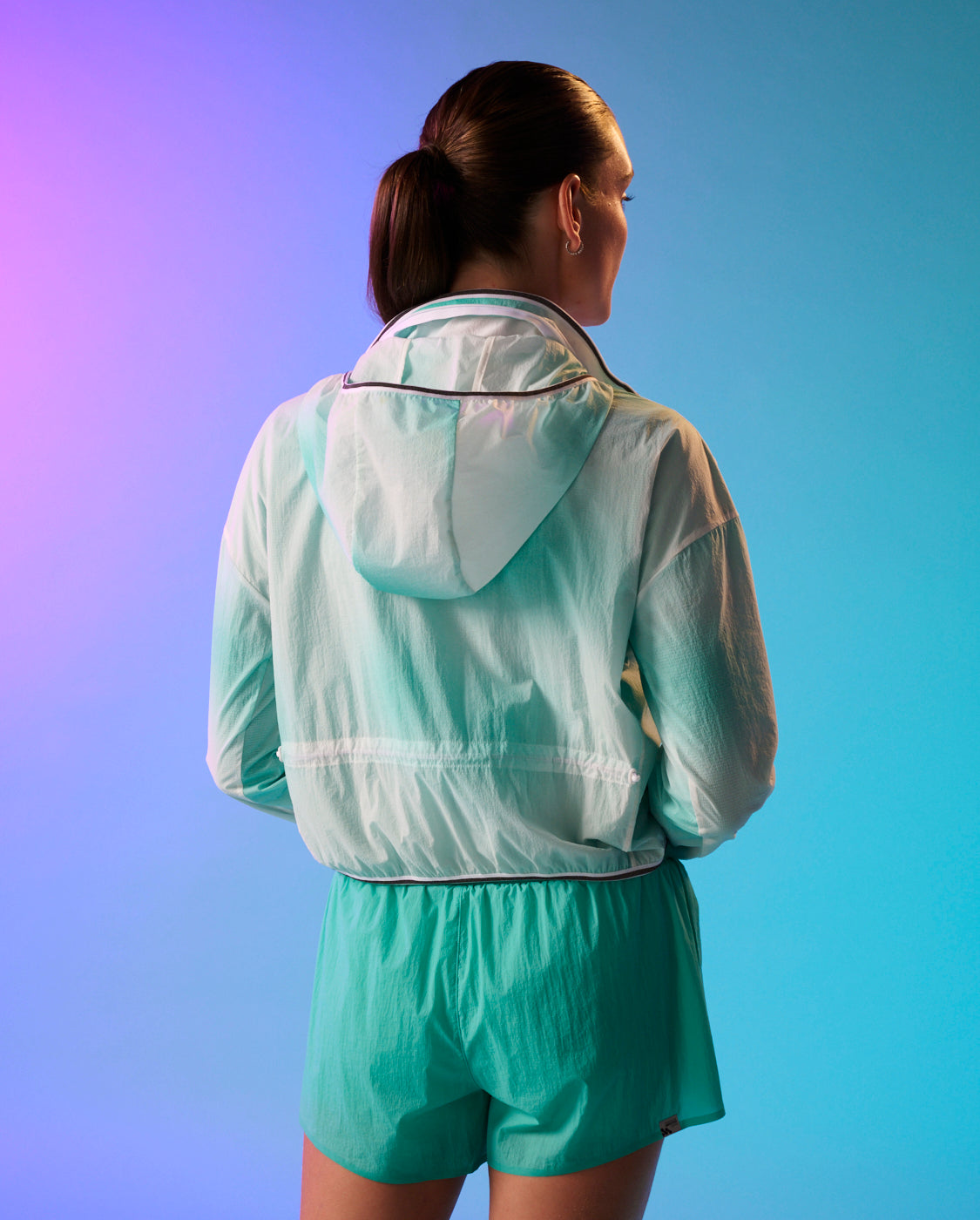 2xu-aero-sheer-bomber-giacca-running-antipioggia-ultraleggera image 2