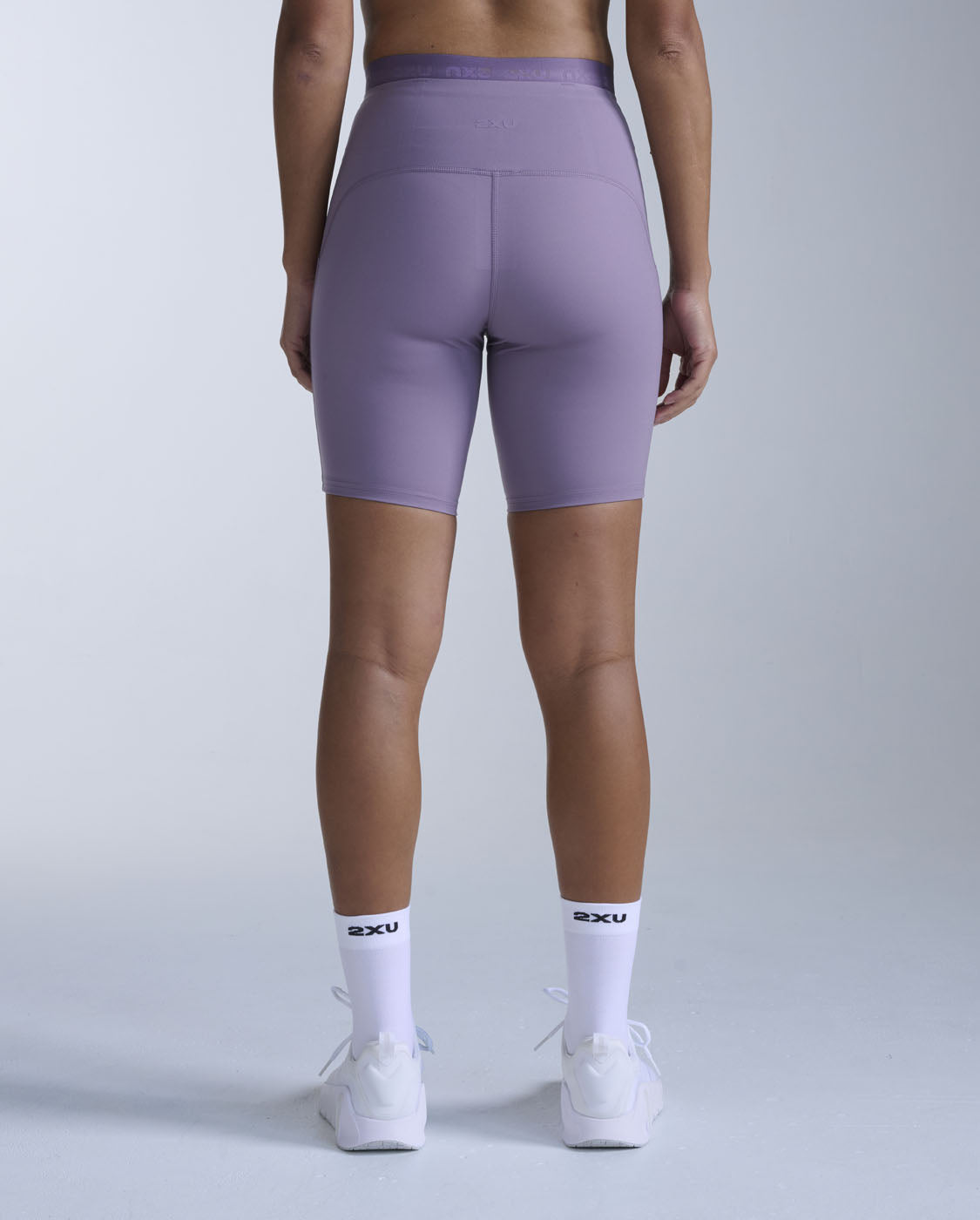 2xu-form-stash-hi-rise-compression-shorts-6-pollici-viola image 4