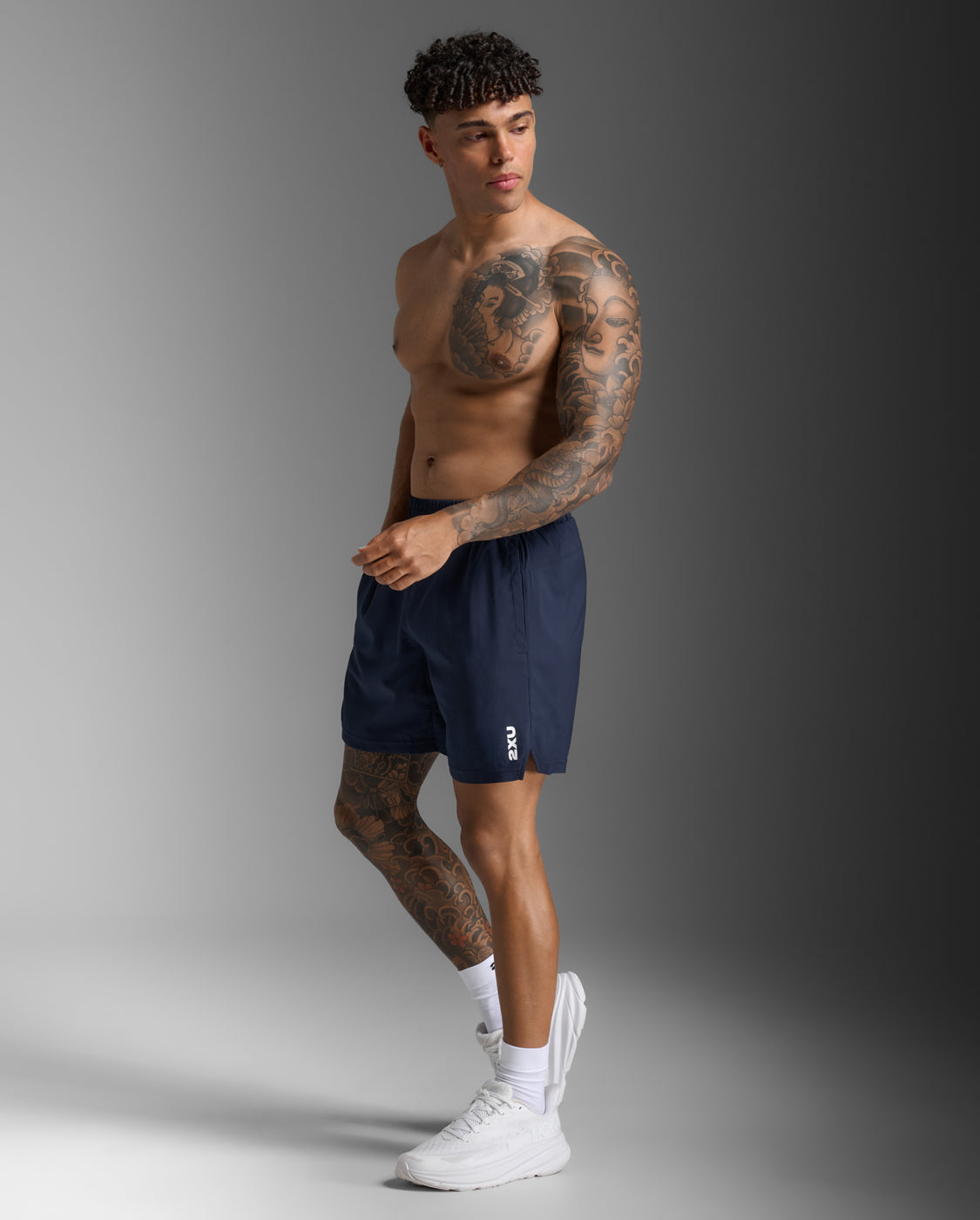 2xu-aspire-7-inch-shorts-uomo-blu-navy image 3