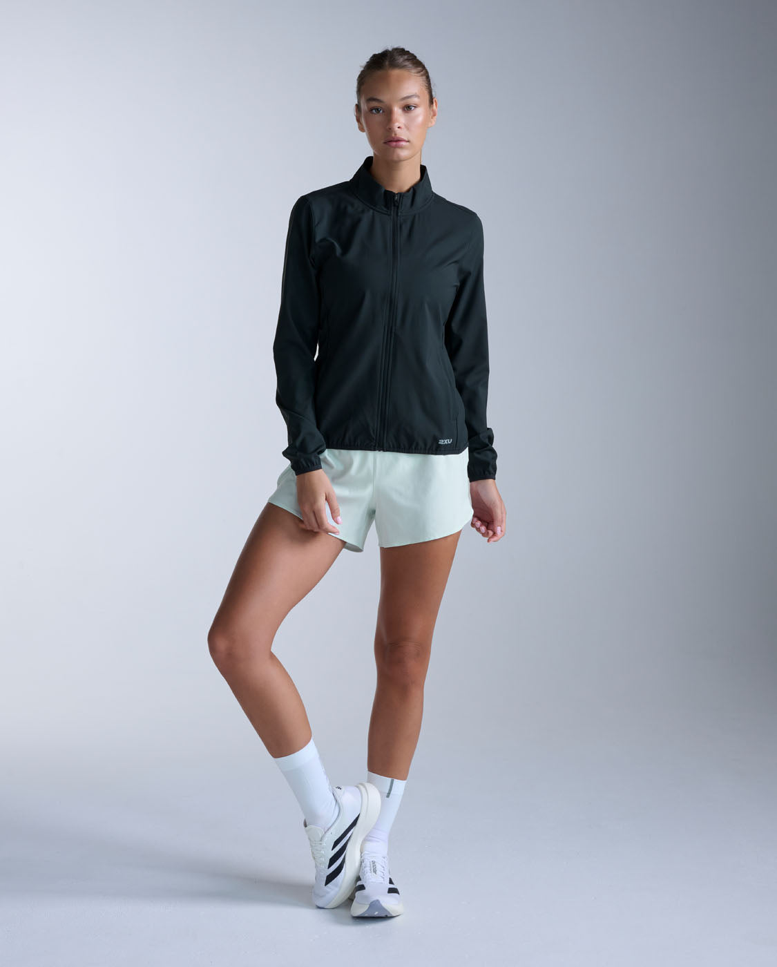 2xu-aero-jacket-donna-slim-antipioggia image 5