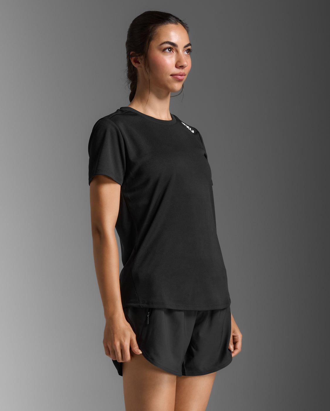 2xu-aspire-tee-donna-maglia-training-nera image 5