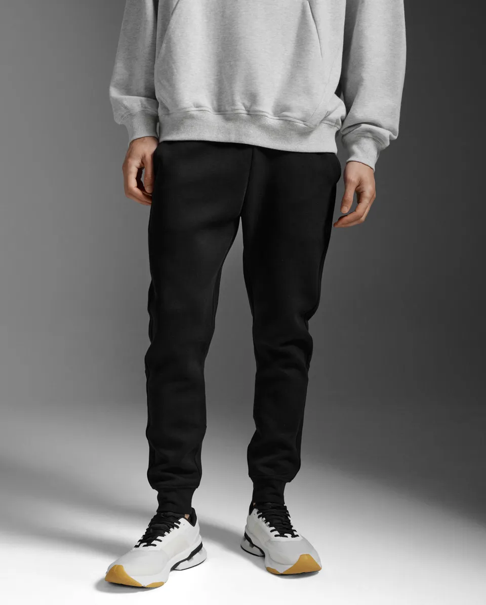 2xu-commute-smooth-spacer-trackpants-pantaloni-tuta-uomo-nero image 1