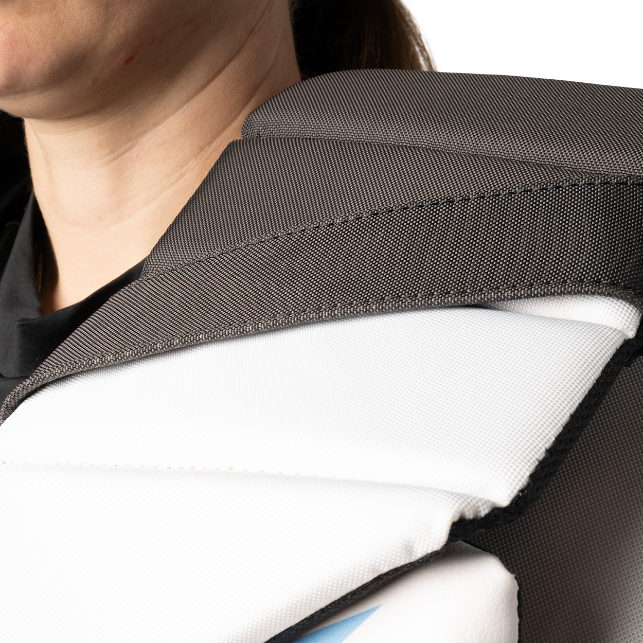 bauer-vapor-fly-w-chest-protector-pettorina-portiere-donna image 2
