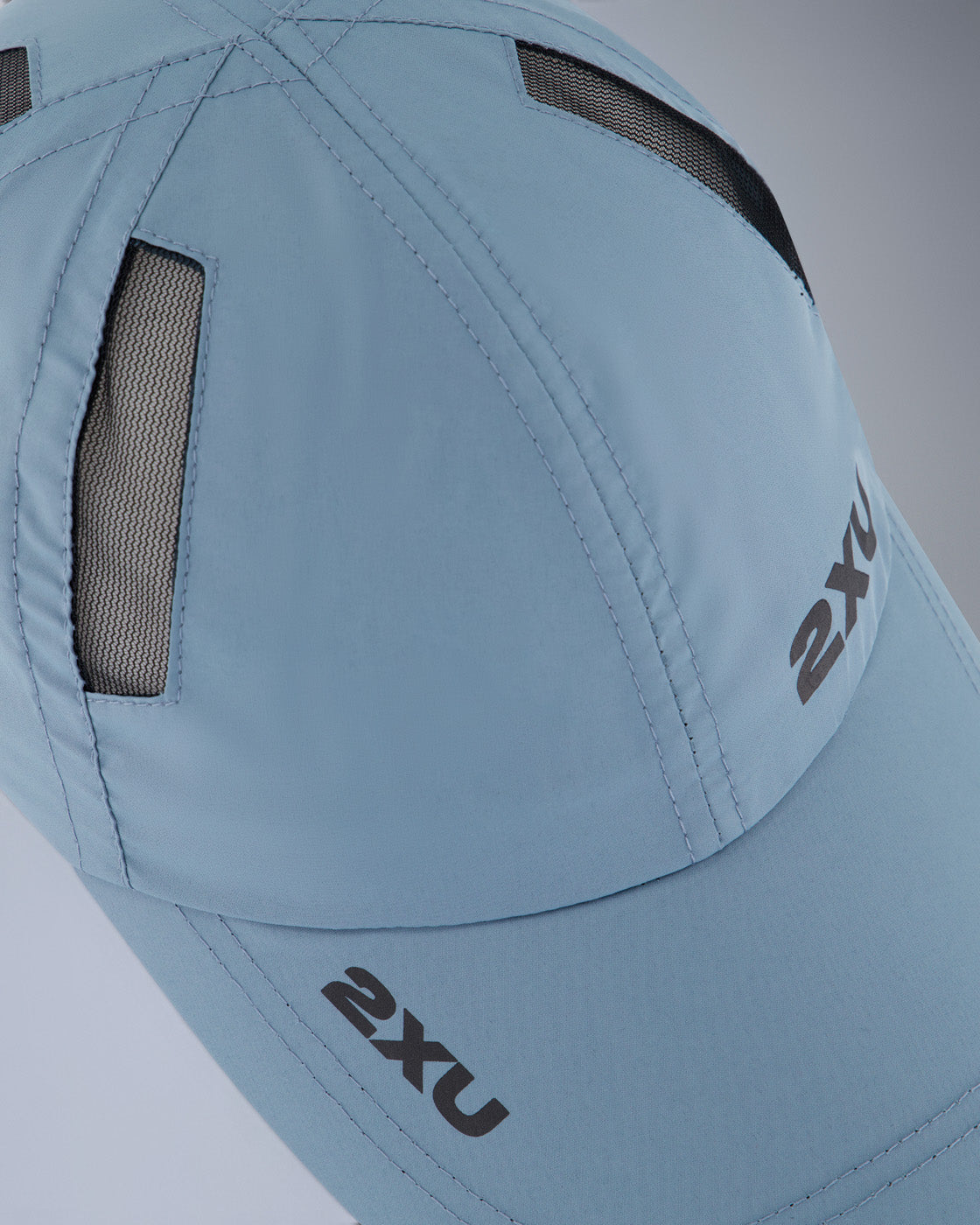 2xu-run-cap-azzurro-cappellino-running-tecnico image 4