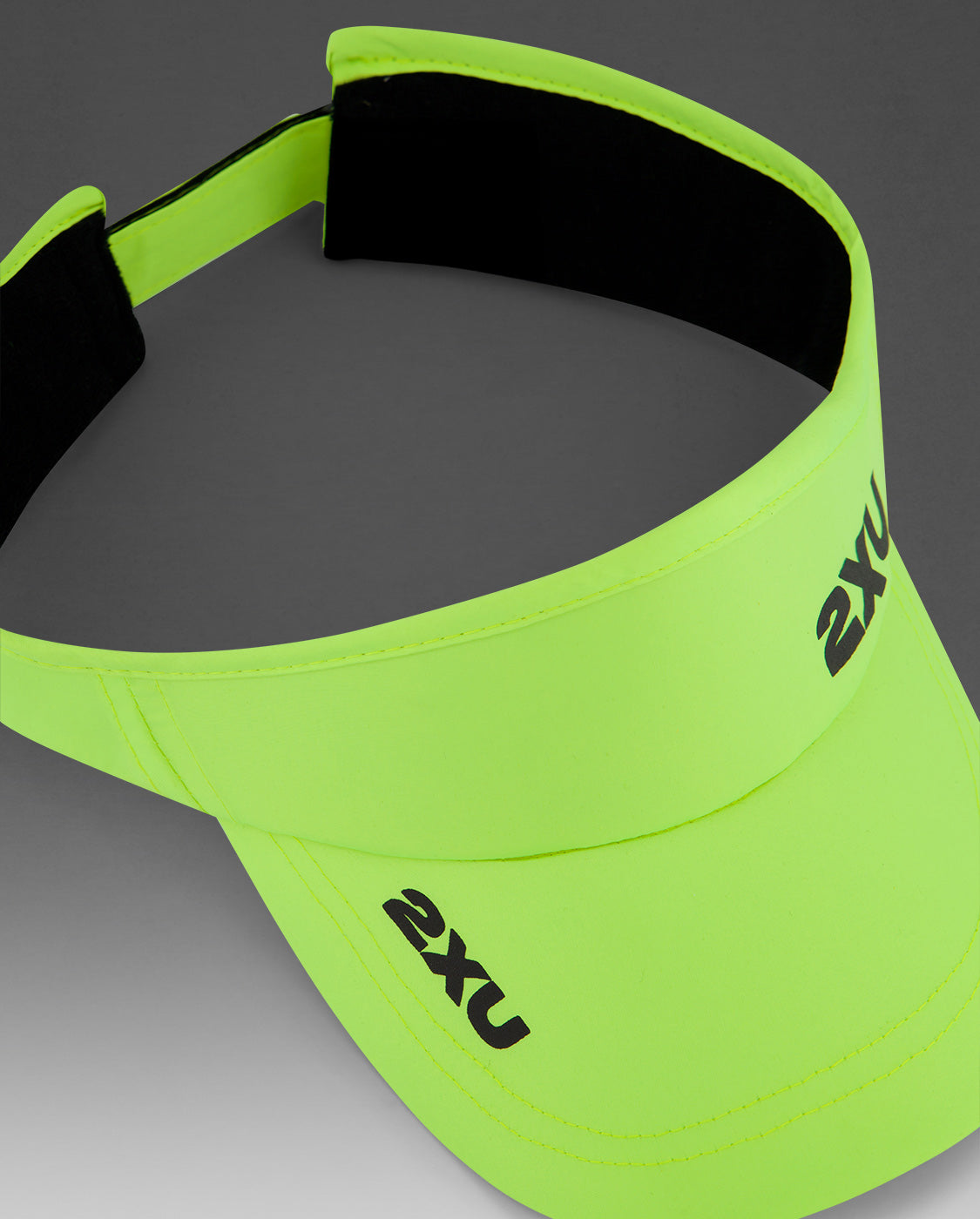 2xu-run-visor-visiera-running-giallo-fluo-unisex image 4
