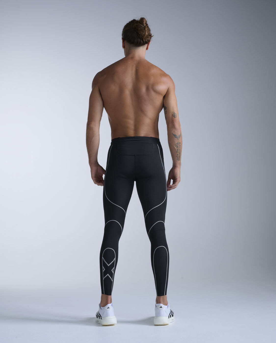 2xu-light-speed-kinesis-compression-tights-tight-running image 6