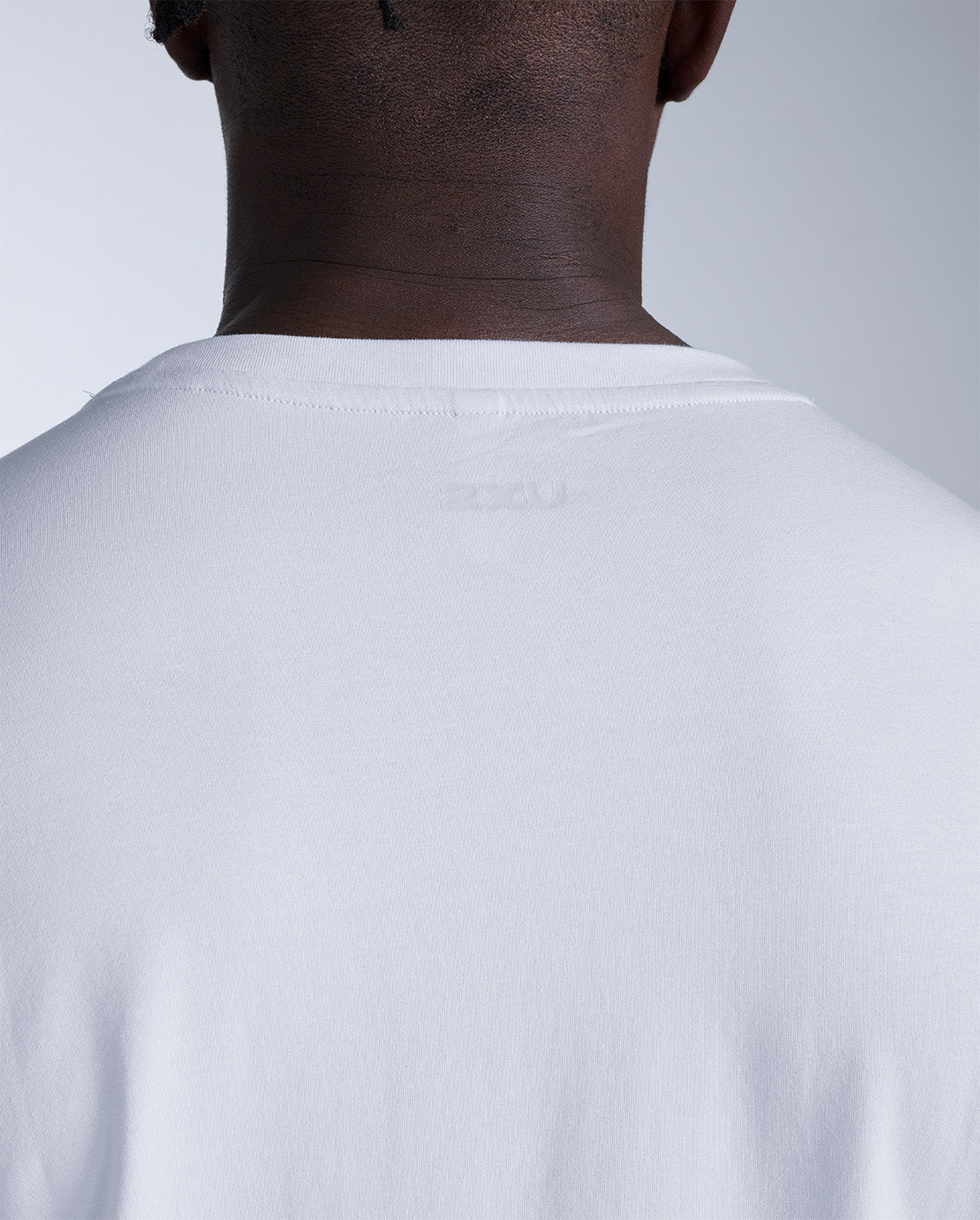 2xu-motion-cotton-flex-tee-uomo-t-shirt-training-bianca-regular image 3
