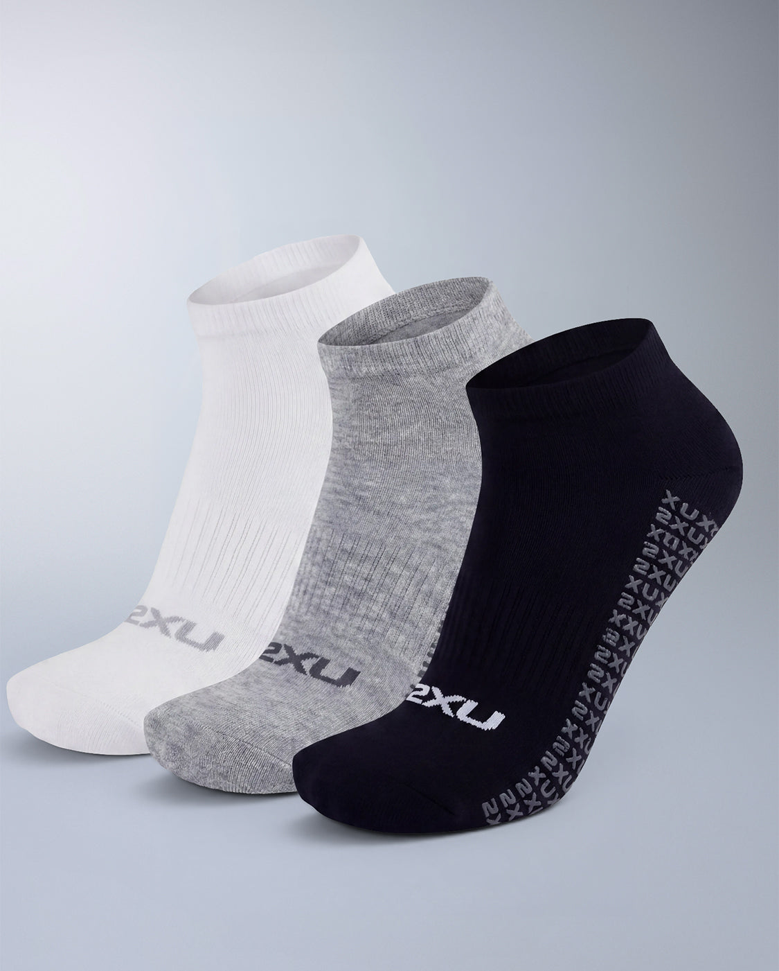 2xu-performance-ankle-grip-socks-3-pack-calzini-grip-alla-caviglia image 1