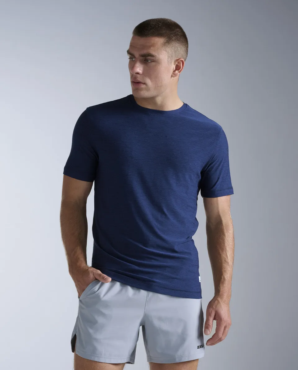 2xu-signature-tee-uomo-blu-maglia-training-regular-cotone-tecnico image 1