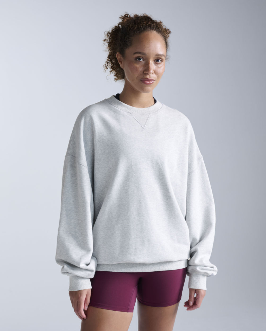 2xu-ez-oversized-organic-cotton-crew-felpa-unisex-grigio image 1