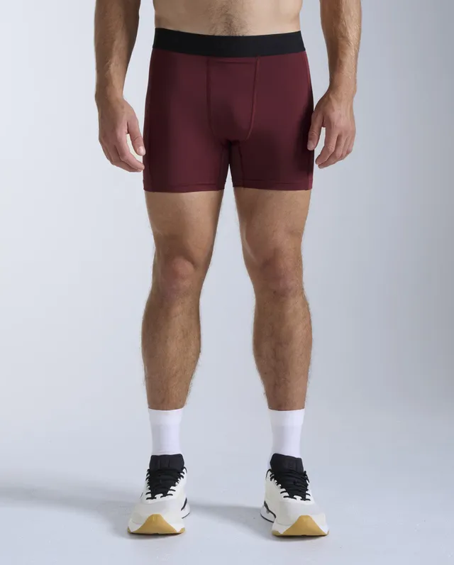 2xu-base-layer-compression-1-2-shorts-bordeaux image 1