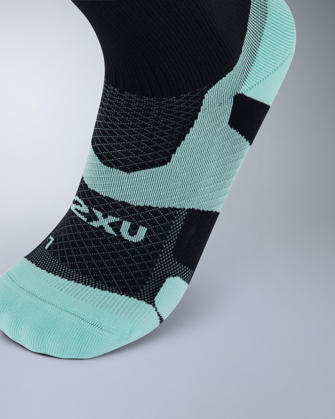 2xu-vectr-light-cushion-crew-socks-calze-running-nero-azzurro image 2