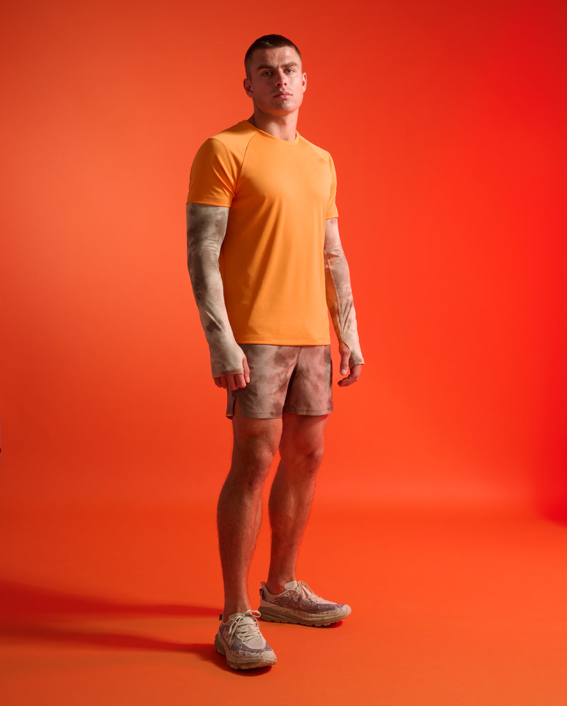 2xu-aero-tee-arancione-maglia-running-slim-upf-50 image 5