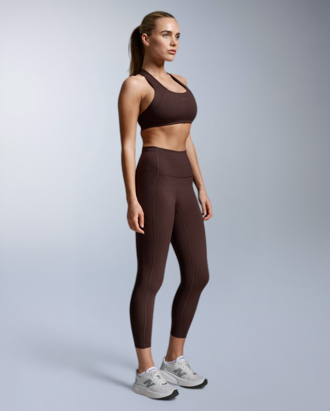 2xu-form-stash-hi-rise-compression-7-8-tights-marrone image 6