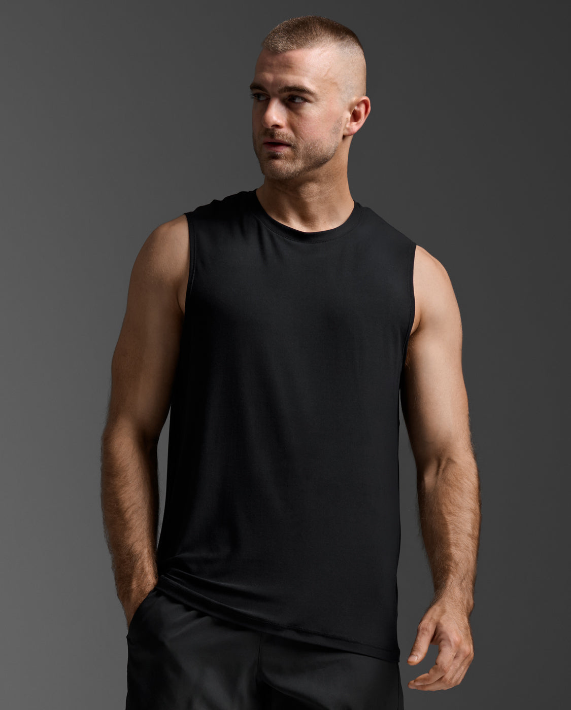 2xu-signature-tank-uomo-nero image 2