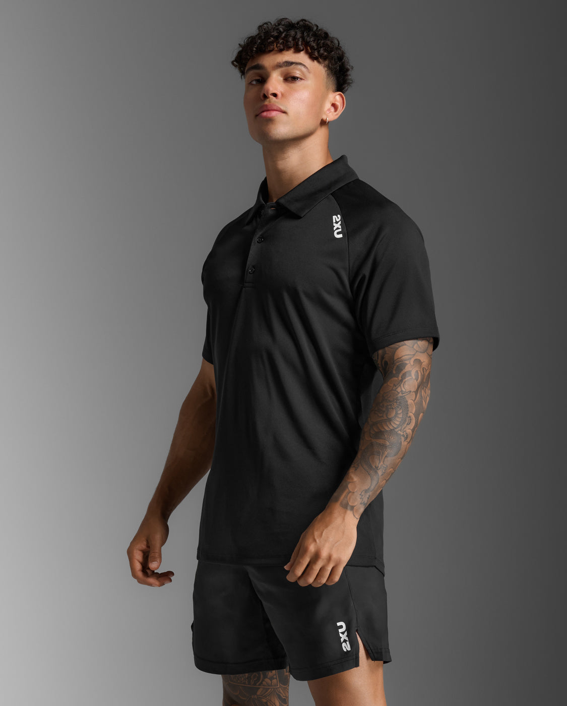 2xu-aspire-polo-uomo-nero image 5