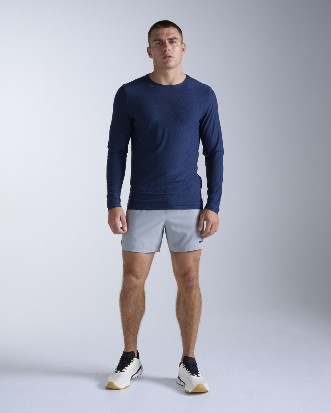 2xu-signature-long-sleeve-maglia-manica-lunga-training-uomo-blu image 3