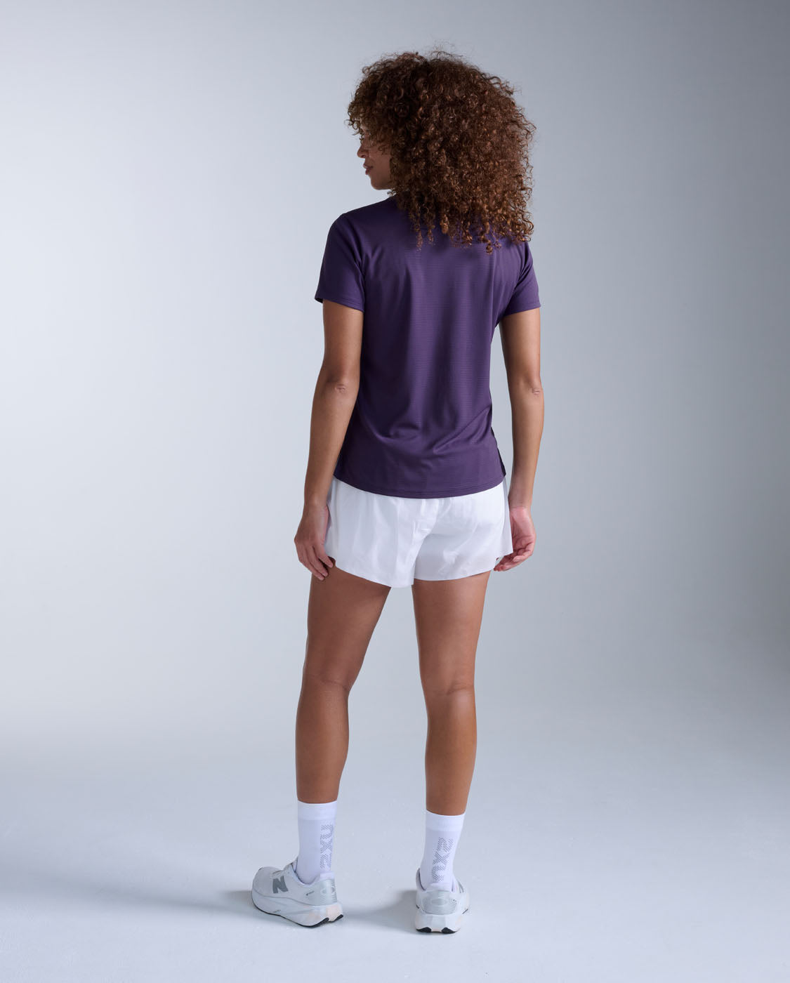 2xu-aero-tee-donna-t-shirt-running-slim-viola image 6
