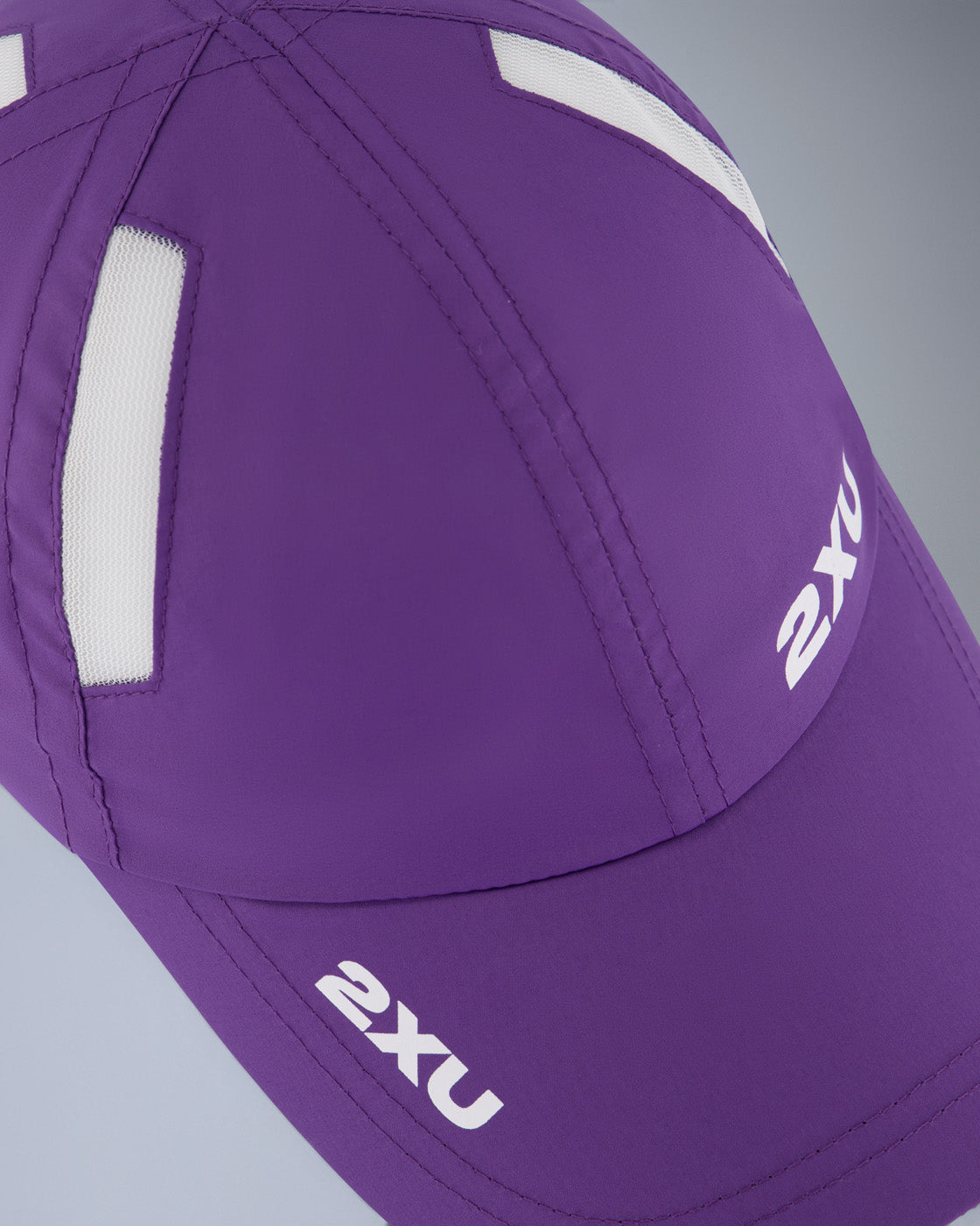 2xu-run-cap-unisex-viola-performance image 4
