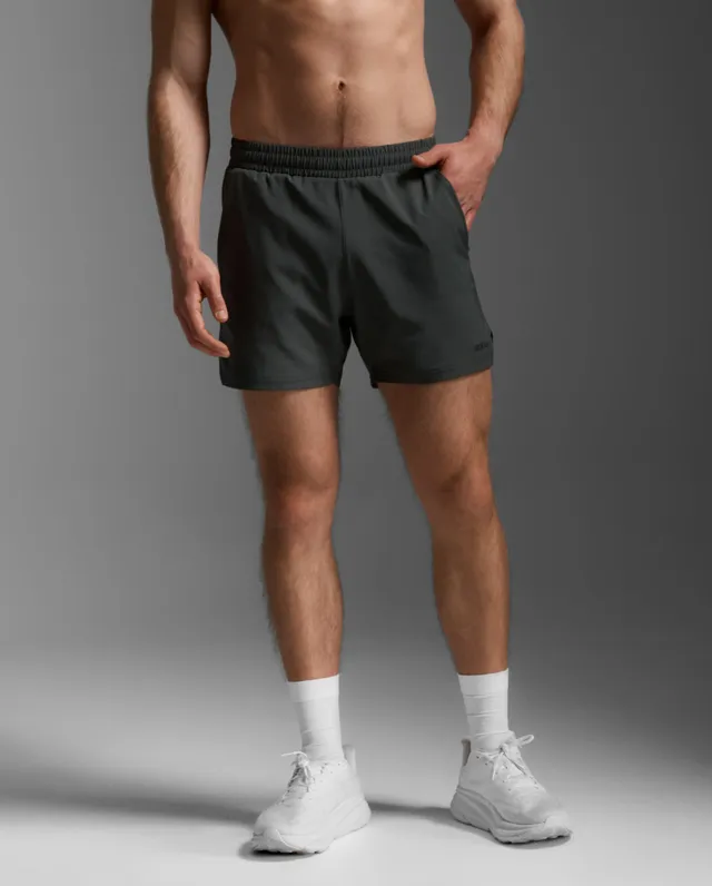 2xu-aero-5-inch-shorts-con-intimo-lined-da-running-grigio image 1