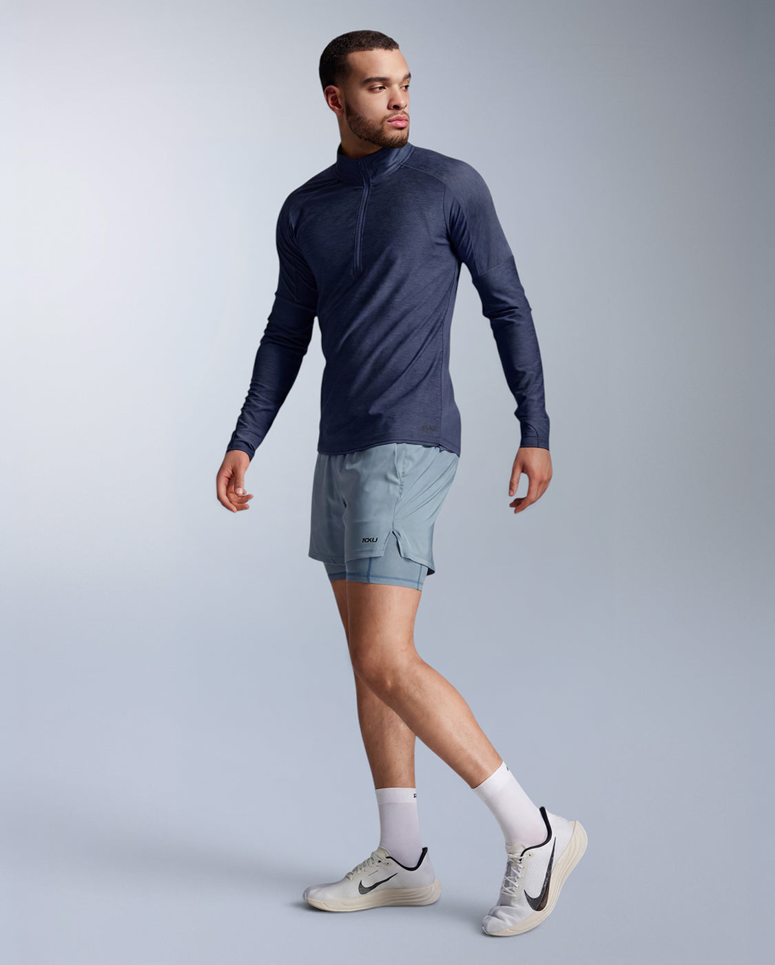 2xu-aero-1-2-zip-maglia-running-uomo-blu-slim image 2