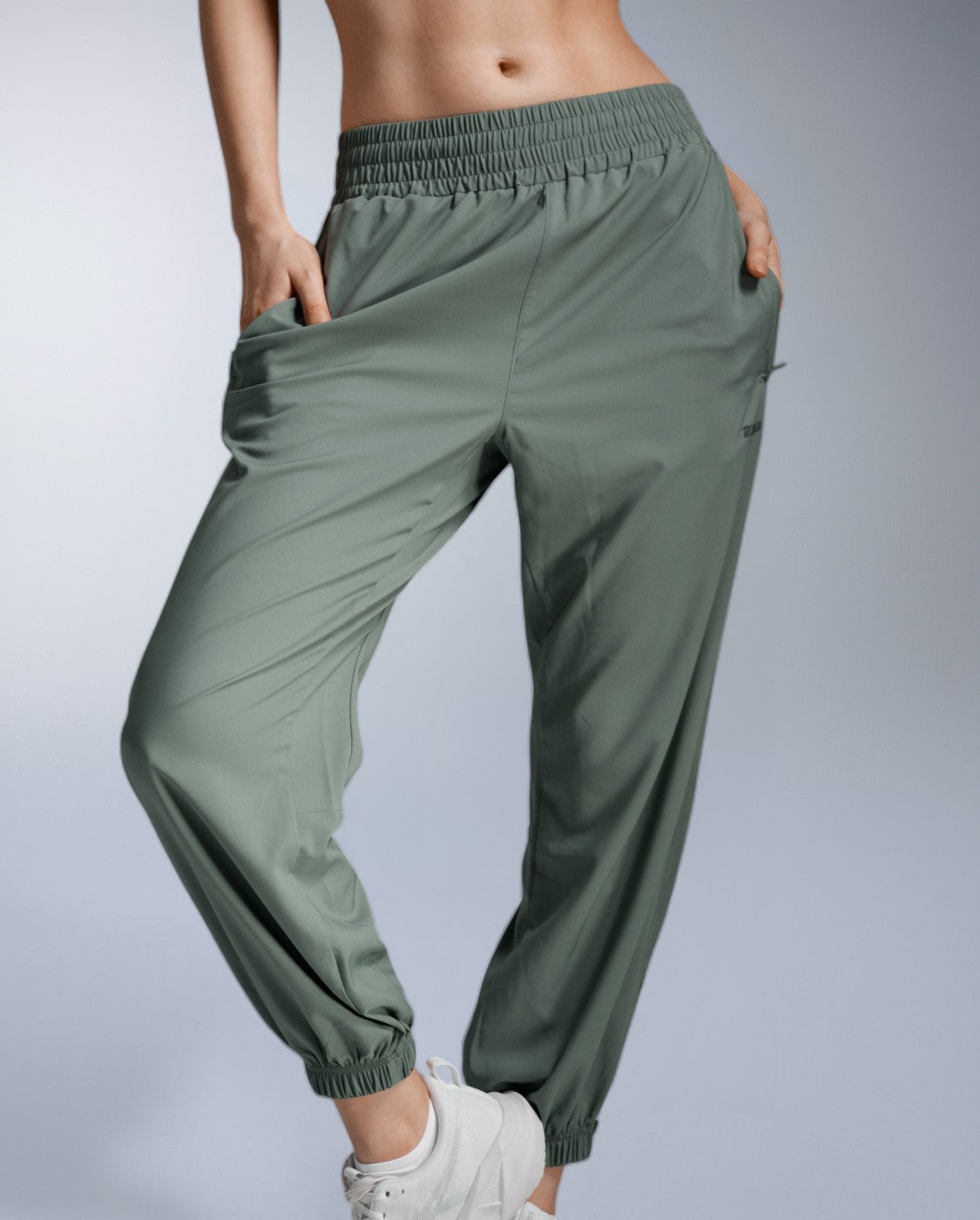 2xu-aero-hi-rise-jogger-woven-donna-grigio image 7