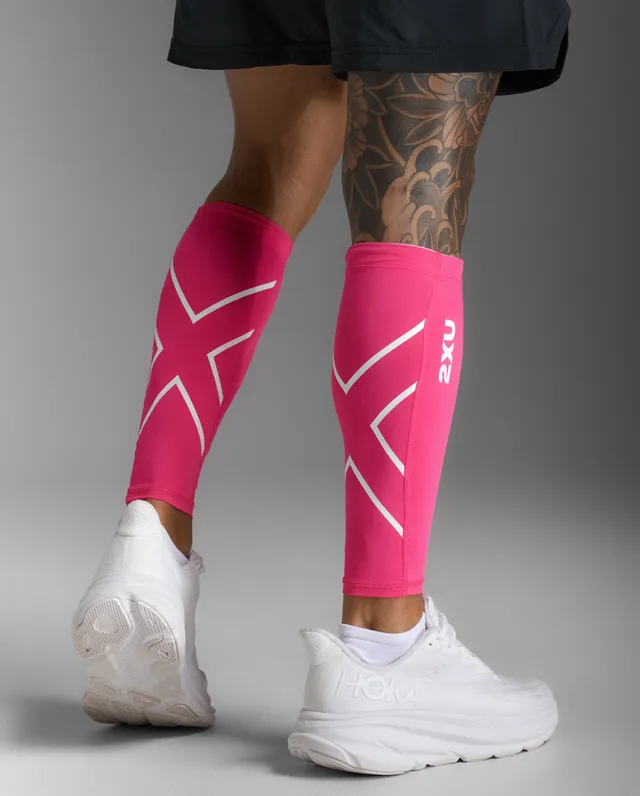 2xu-compression-calf-guards-rosa-gambali-a-compressione-unisex-paio image 1