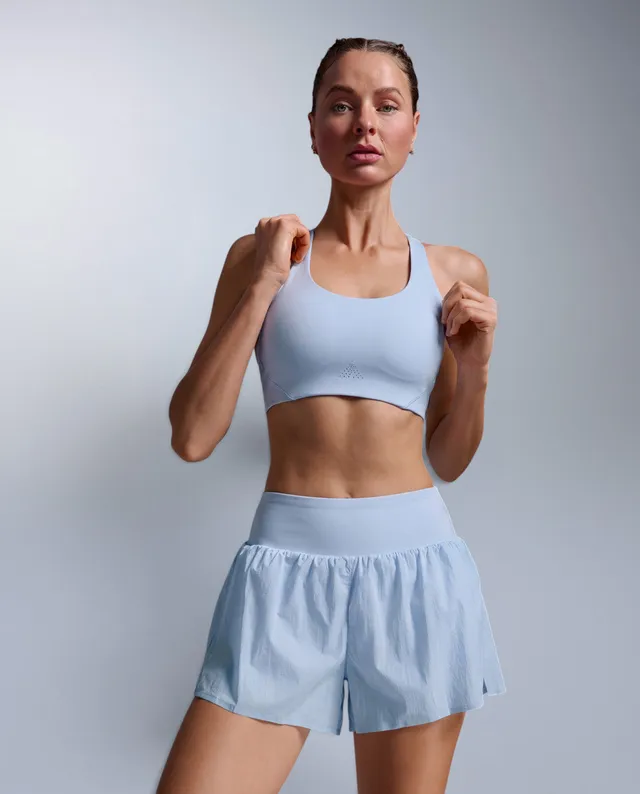 2xu-aero-mesh-reggiseno-sportivo-a-impatto-medio-azzurro image 1