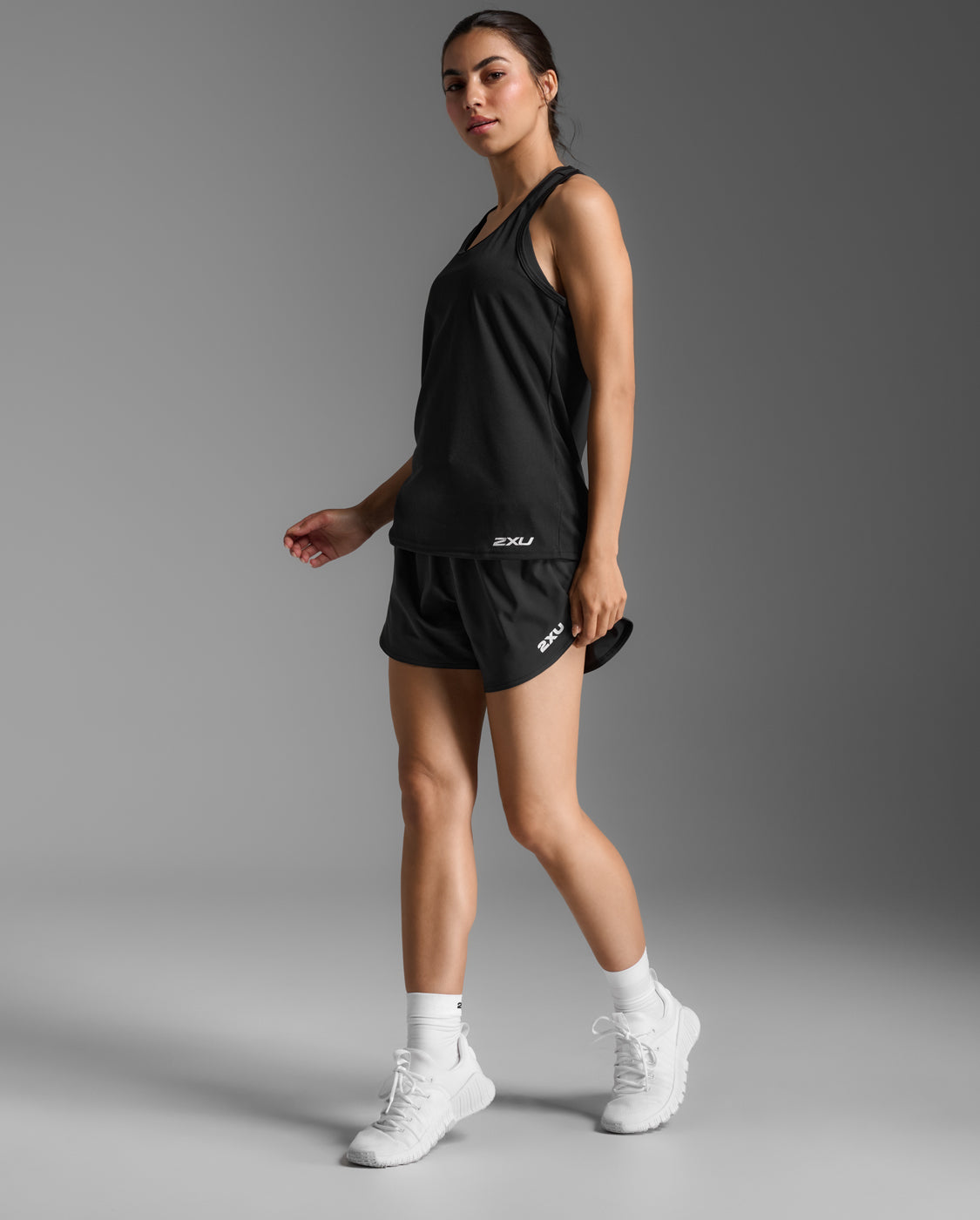 2xu-aspire-singlet-donna-canotta-training-nera image 4