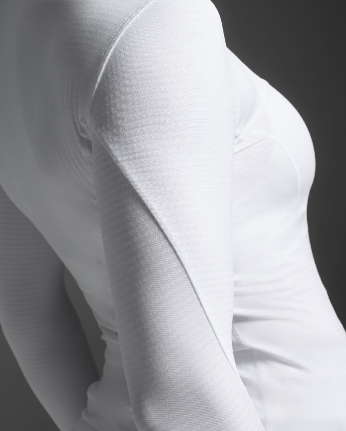 2xu-ignition-grid-base-layer-maglia-termica-running image 7