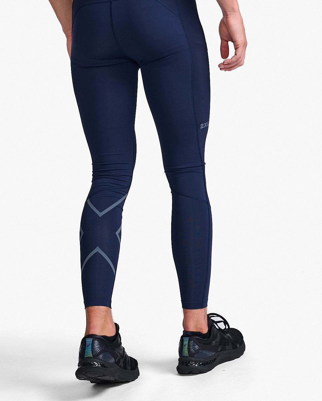 2xu-aero-compression-tights-da-running-base-navy image 4