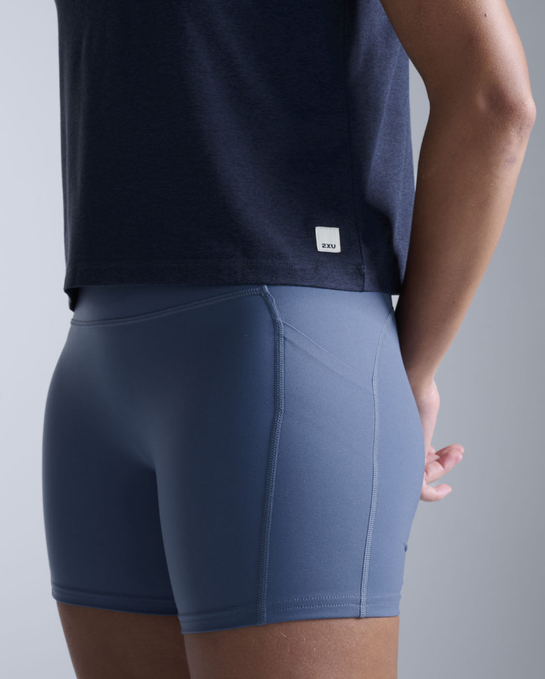 2xu-form-soft-jersey-relaxed-tank-donna-blu image 3