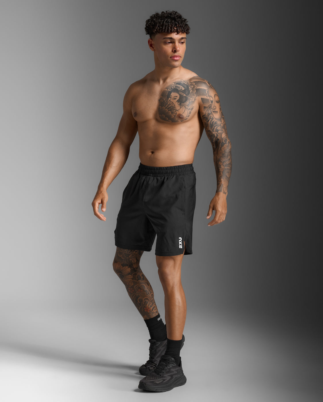 2xu-aspire-7-inch-shorts-uomo-neri-pantaloncini-running image 4