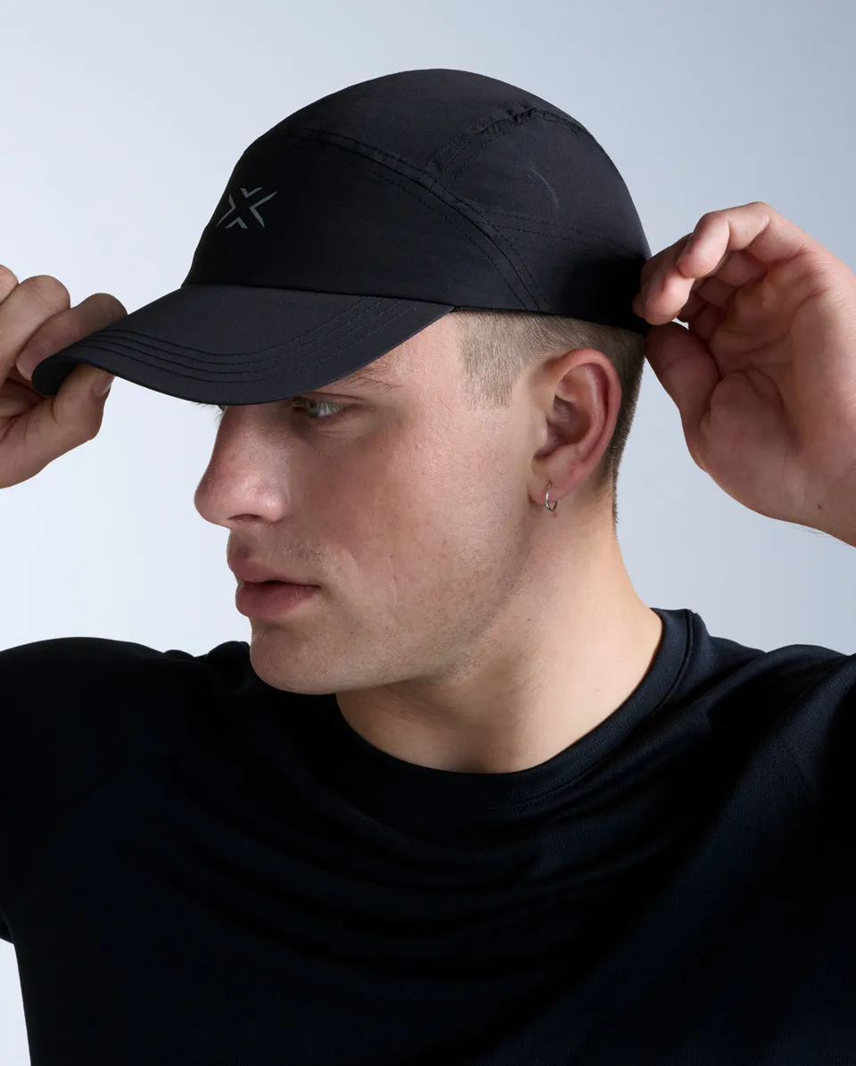 2xu-hybrid-cap-cappellino-running-unisex-2 image 1