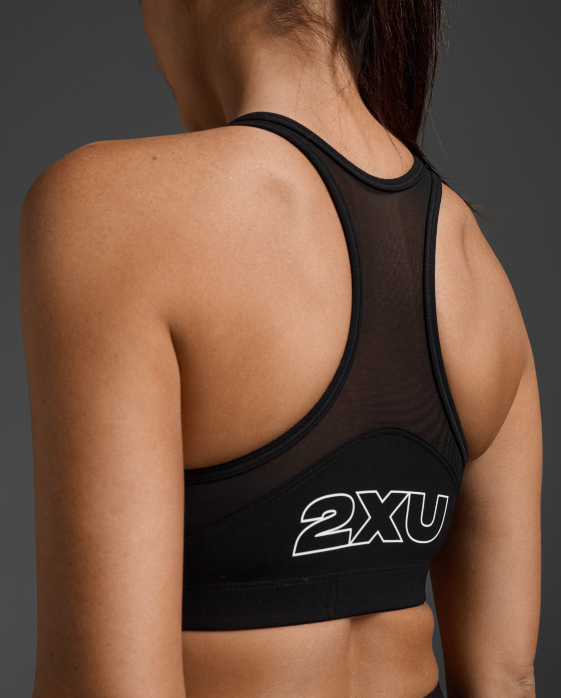 2xu-motion-zip-bra-reggiseno-sportivo-con-zip-frontale image 5