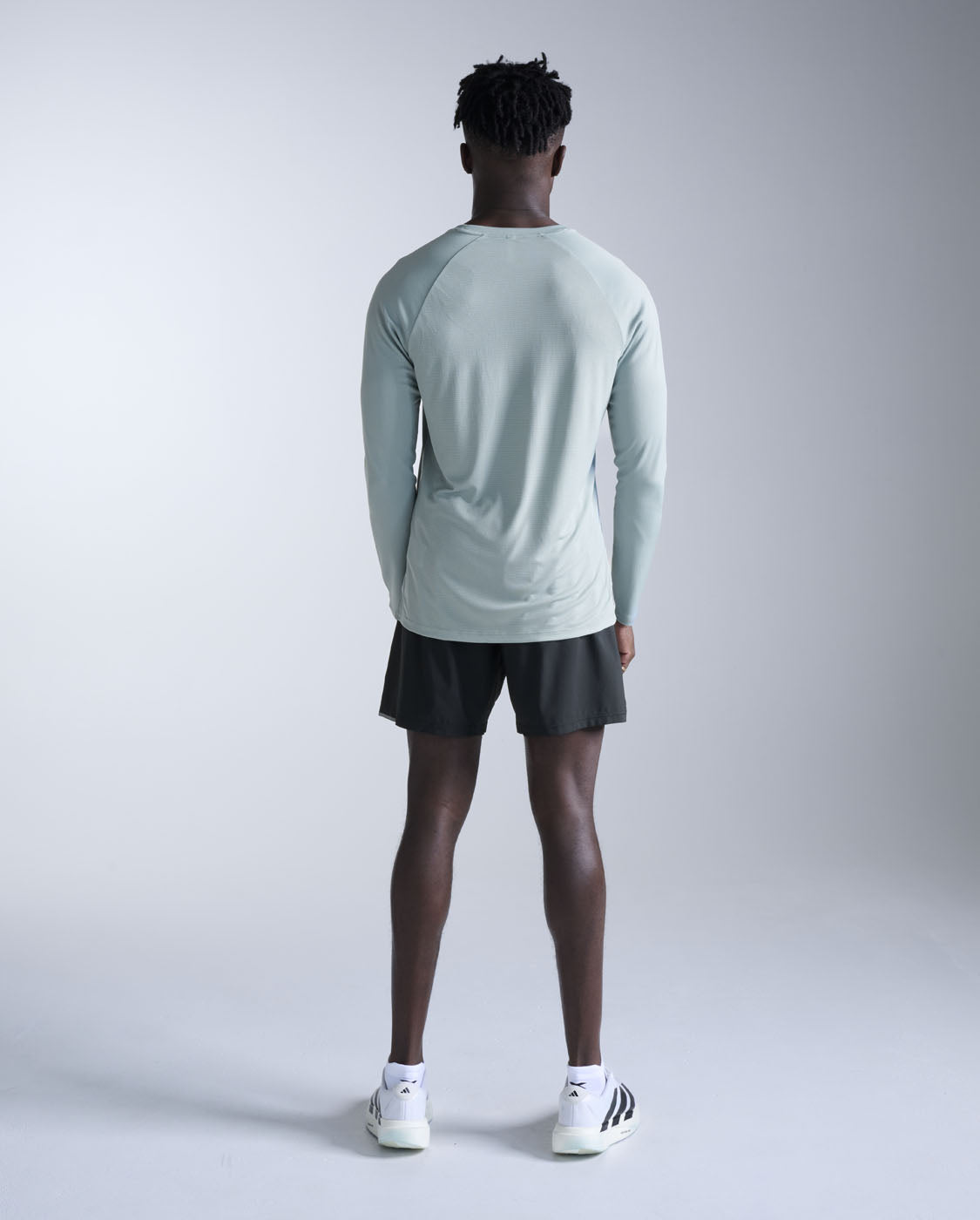 2xu-aero-long-sleeve-uomo-maglia-running-manica-lunga-blu image 6