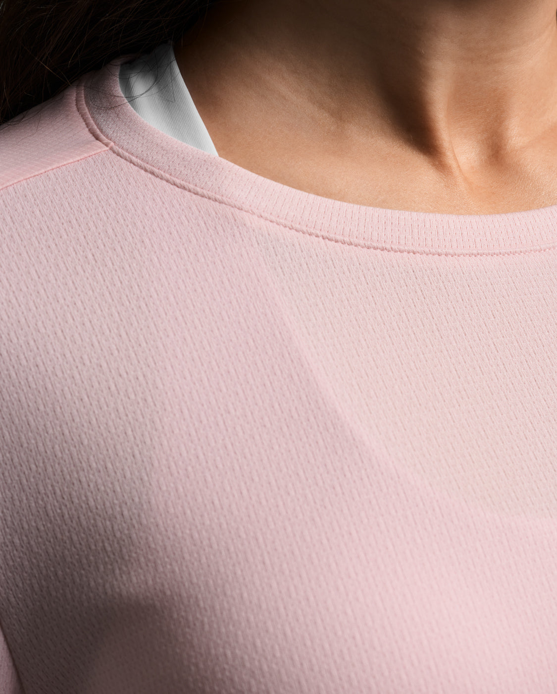 2xu-aero-maglia-running-manica-lunga-slim-fit image 6