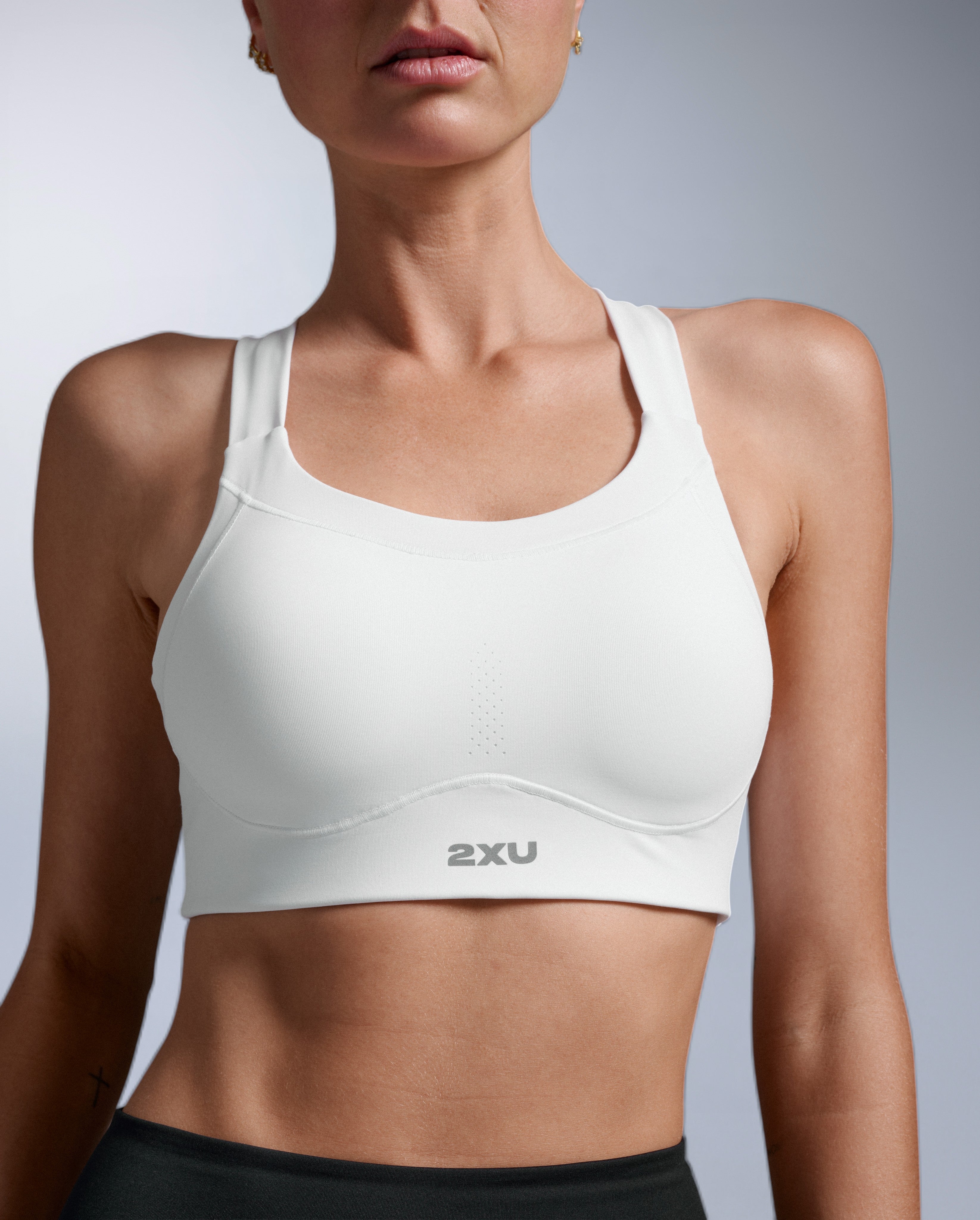 2xu-light-speed-high-impact-bra-donna-bianco image 1