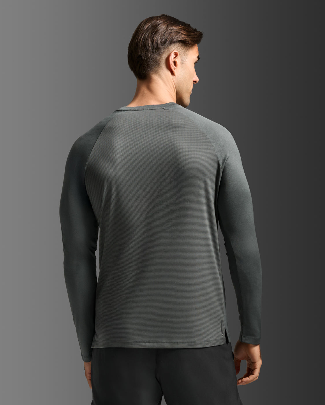 2xu-aero-long-sleeve-mesh-maglia-running-manica-lunga image 2