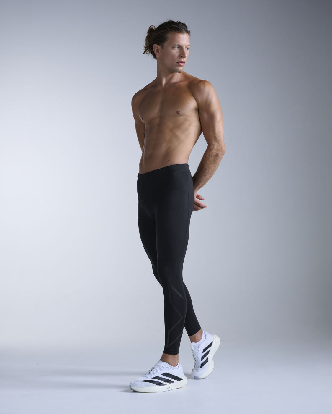 2xu-core-compression-tights-neri image 2