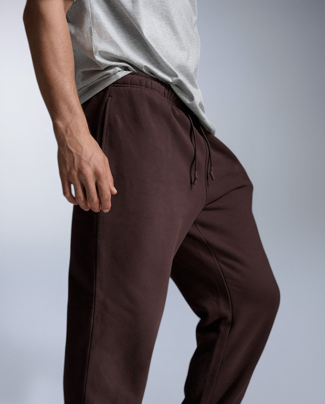 2xu-ez-oversized-organic-cotton-trackpants-pantaloni-tuta-uomo image 2