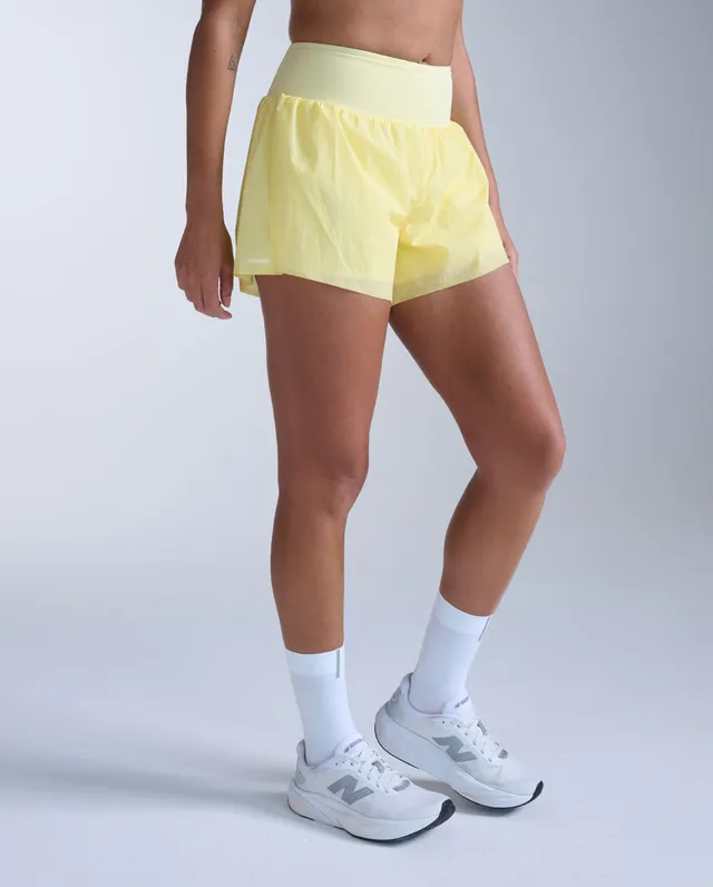 2xu-aero-hi-rise-2-in-1-shorts-3-pollici-con-compressione-interna-slim-fit image 1