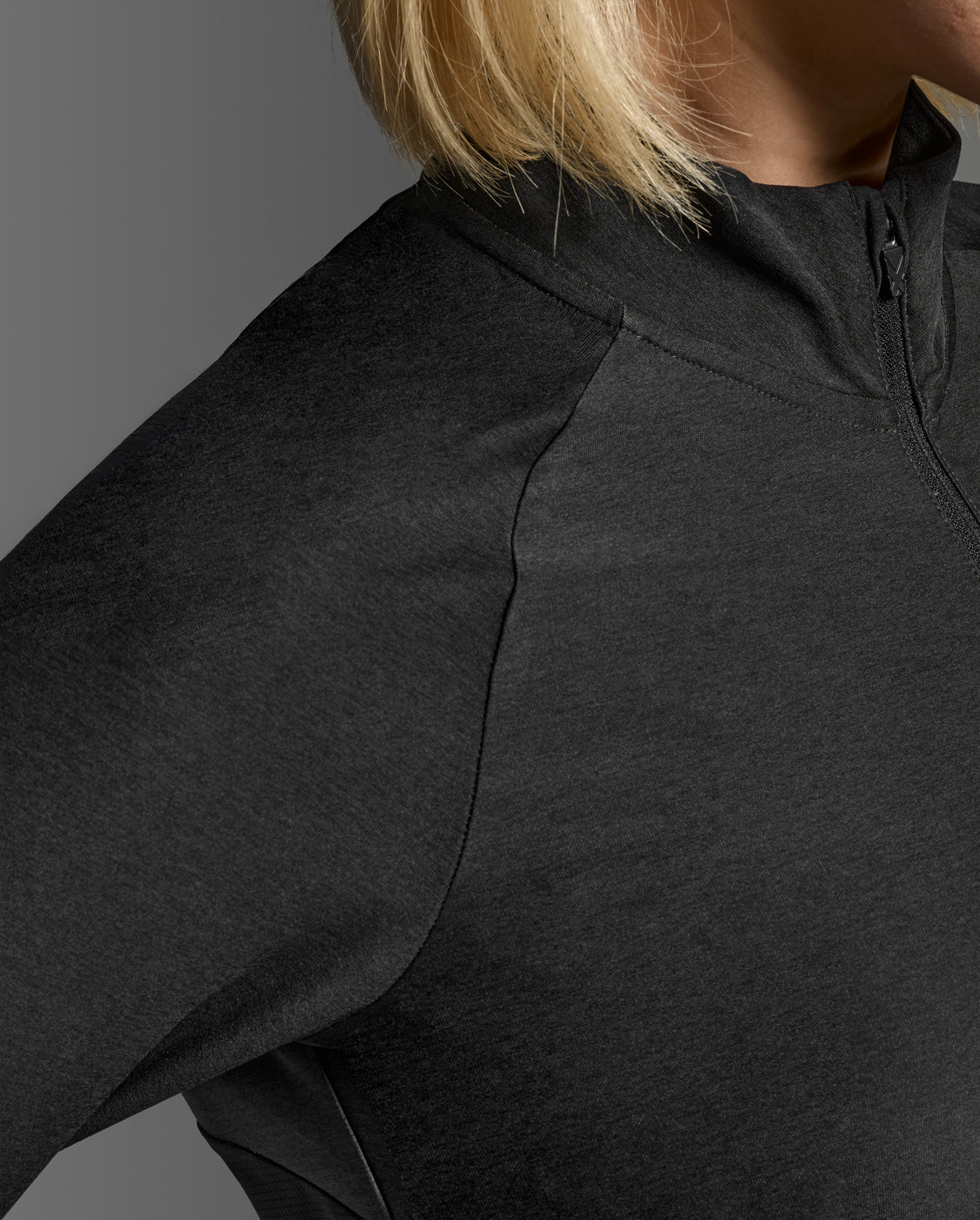 2xu-aero-1-2-zip-mezza-zip-running-donna-nero-slim image 6