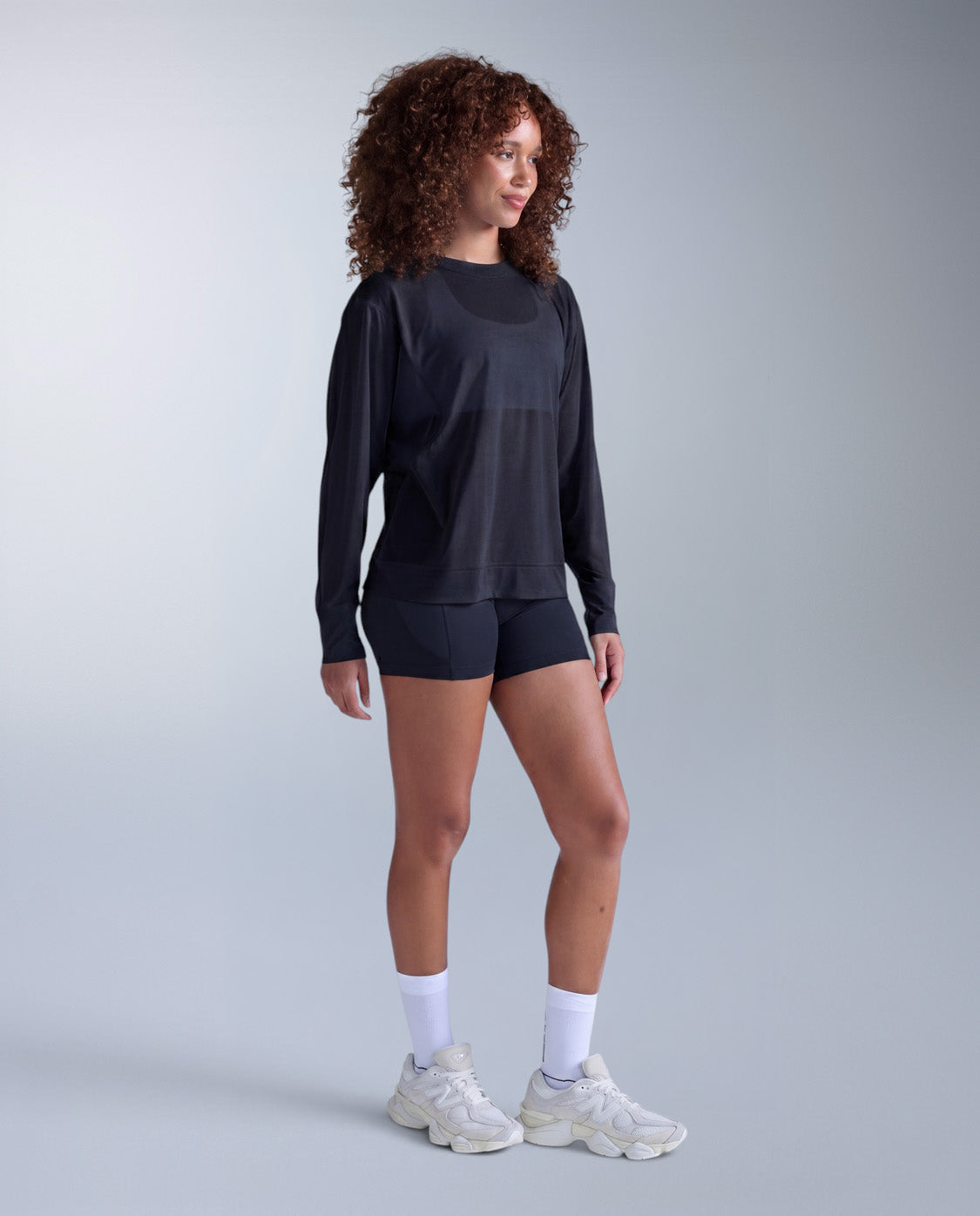 2xu-relight-maglia-manica-lunga-donna-nera image 3