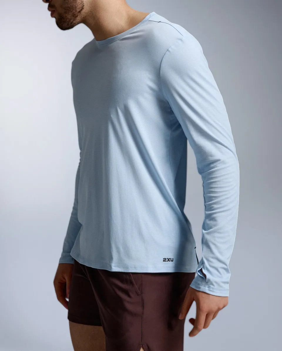 2xu-aero-trail-long-sleeve-uomo-maglia-trail-running-manica-lunga-blu image 1