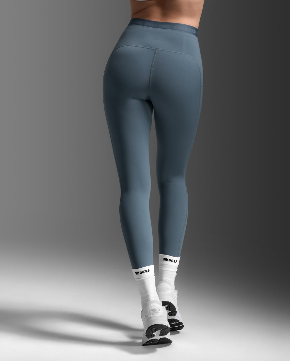 2xu-form-stash-hi-rise-compression-tights-con-tasche-verde image 3
