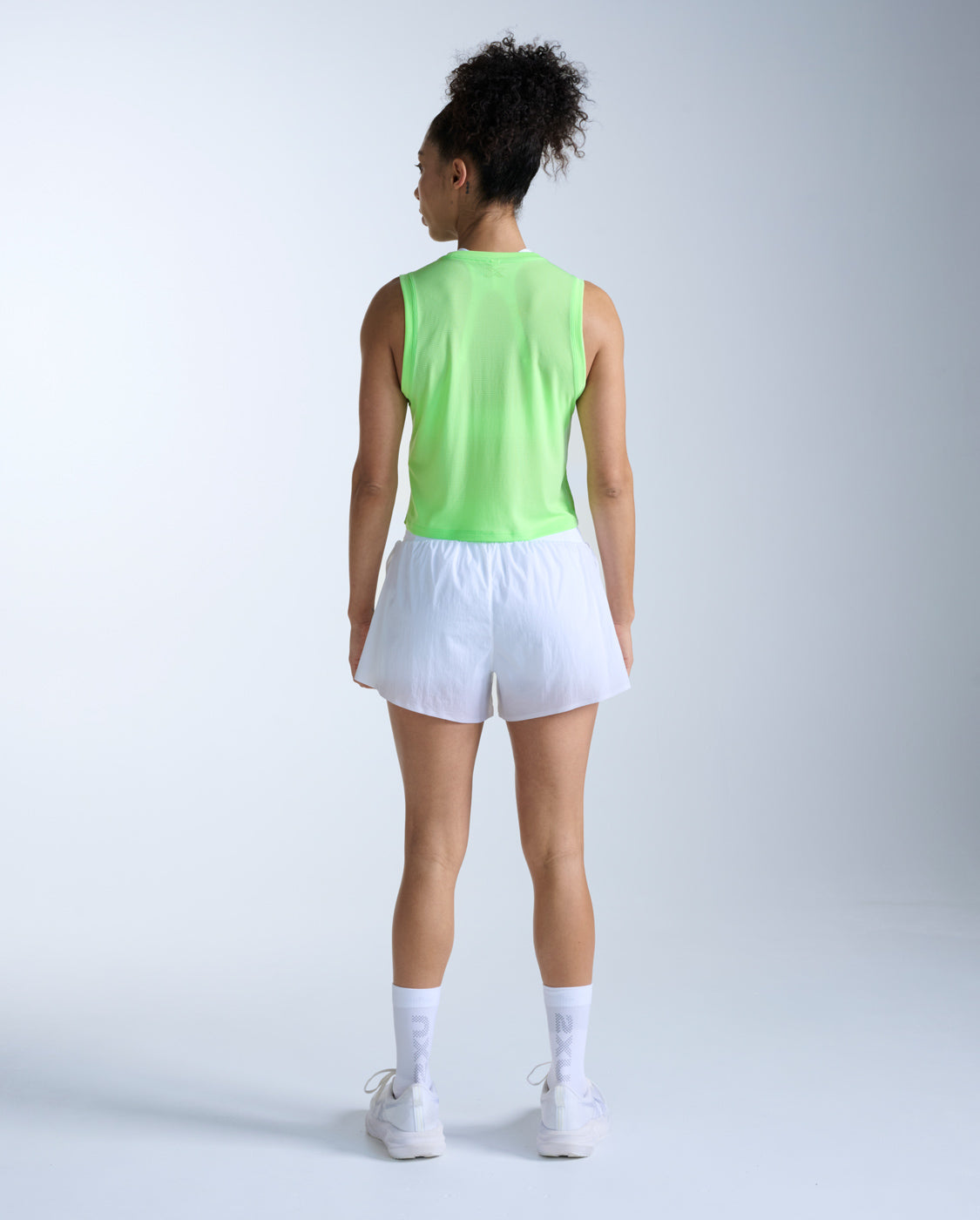 2xu-aero-mesh-crop-tank-donna-verde-chiaro image 6